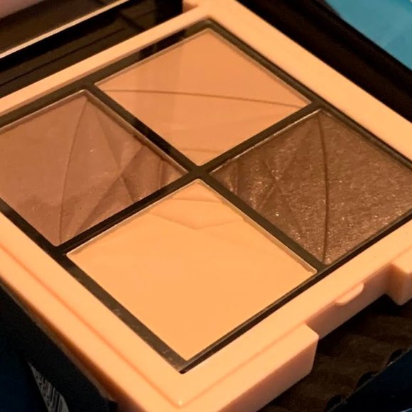 Lash Star Morden Nudes Eyeshadow  heated lash styl - Picture 4 of 14